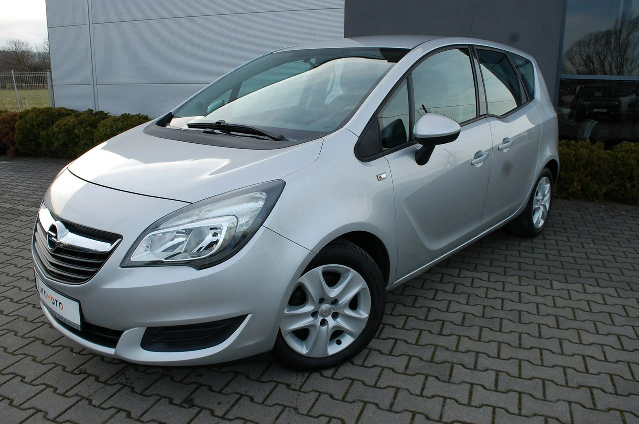 Opel Meriva - Zdjęcie 15