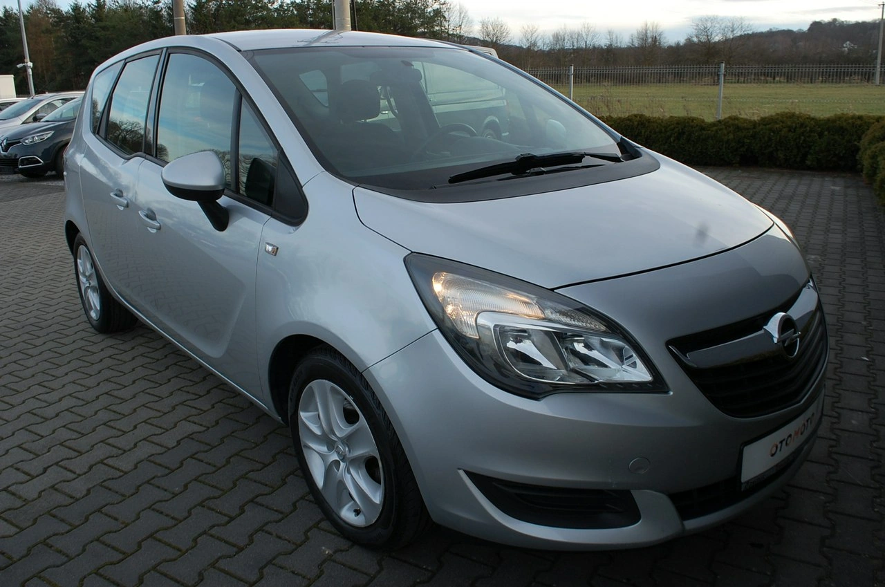 Opel Meriva - Zdjęcie 19