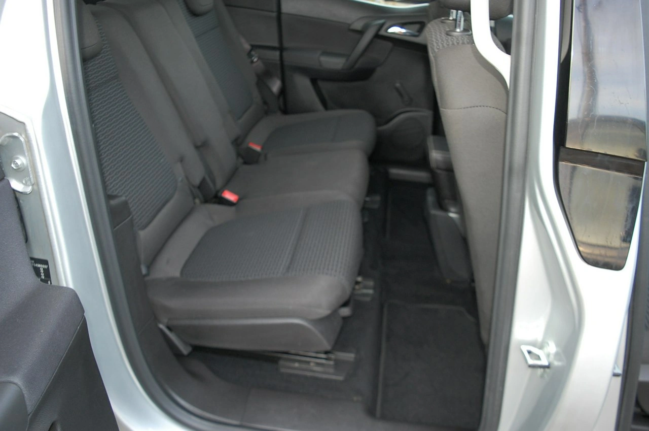 Opel Meriva - Zdjęcie 24