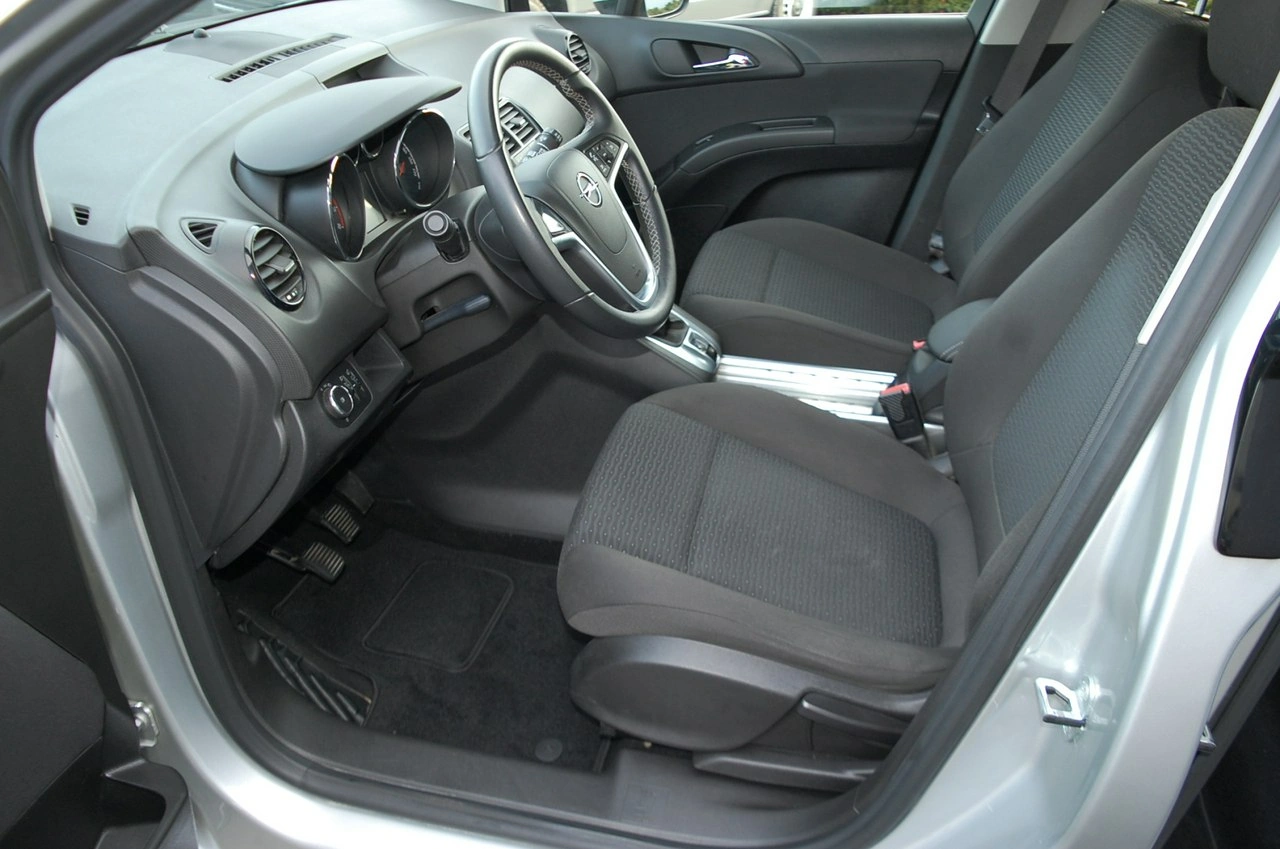 Opel Meriva - Zdjęcie 4