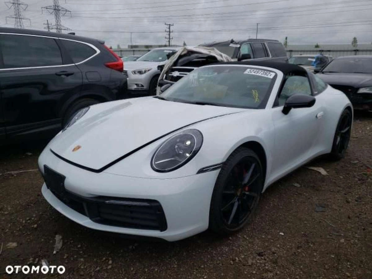 Porsche 911 - Główne zdjęcie