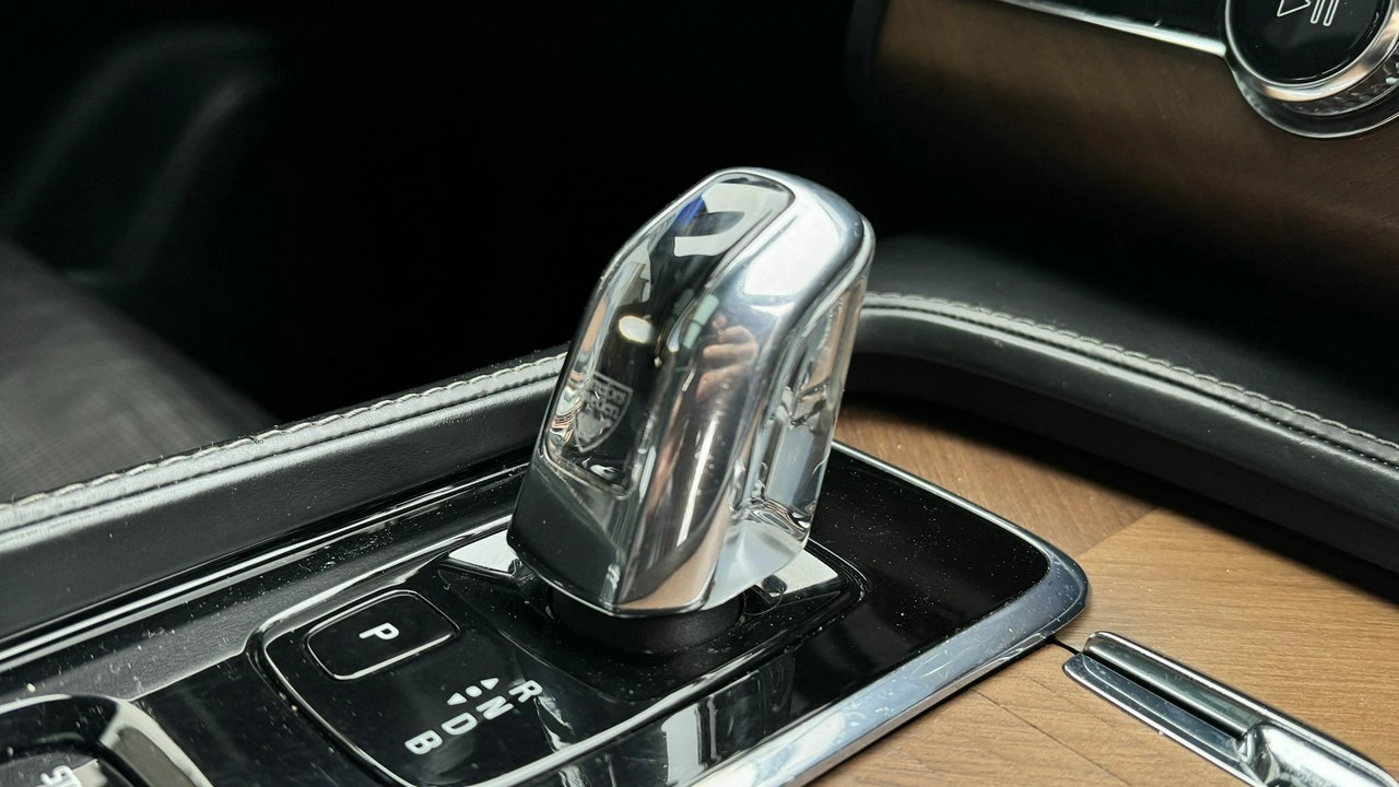 Volvo XC 90 - Zdjęcie 20