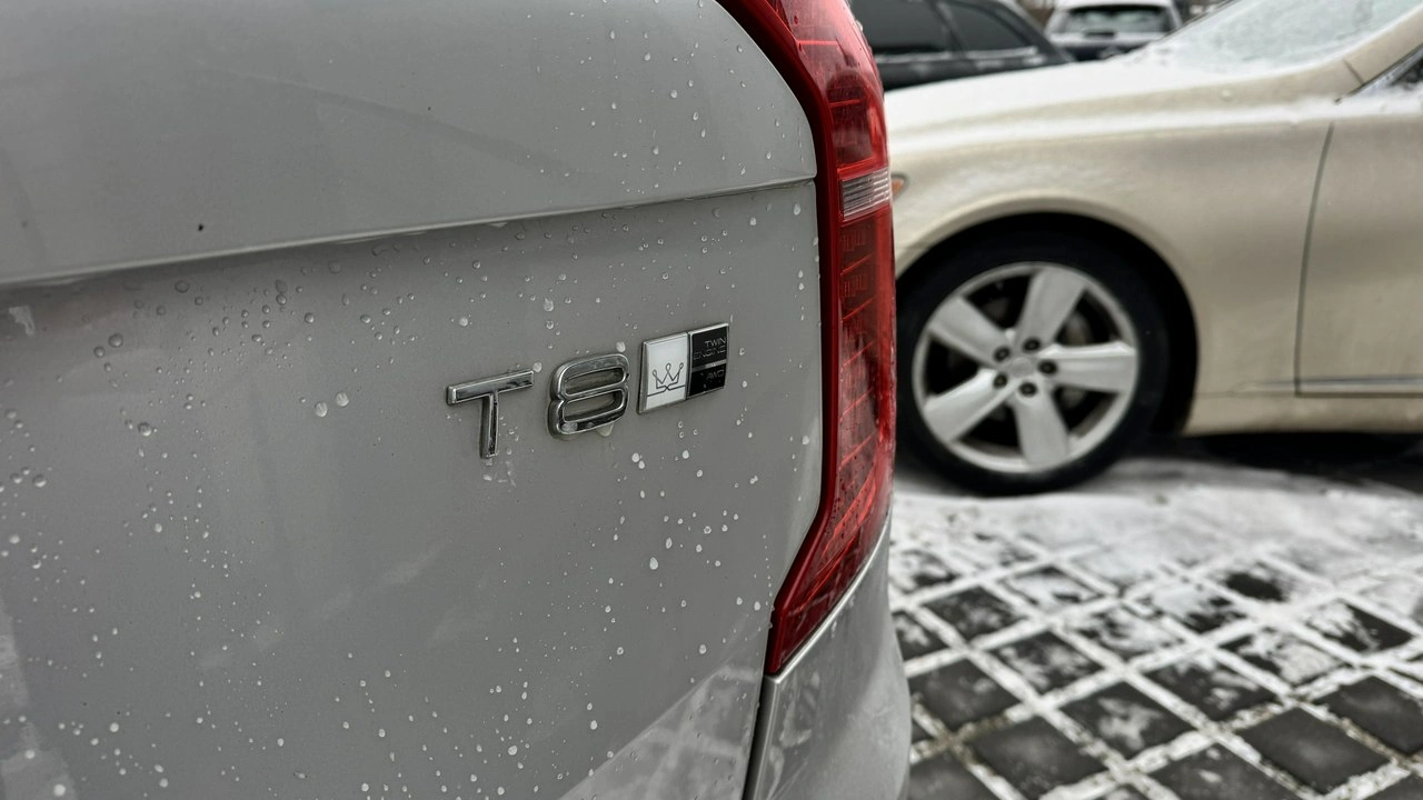 Volvo XC 90 - Zdjęcie 31