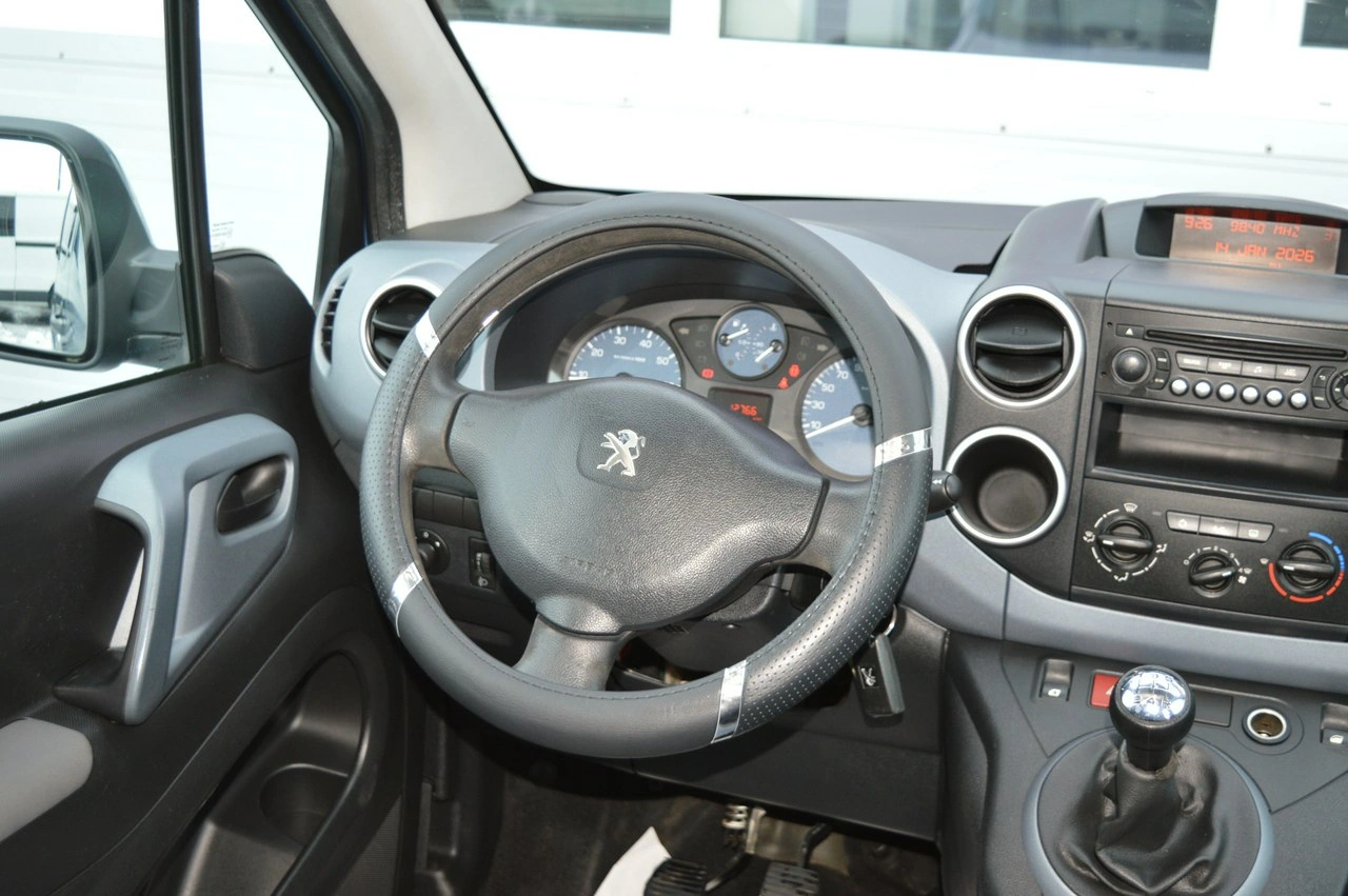 Peugeot Partner - Zdjęcie 22