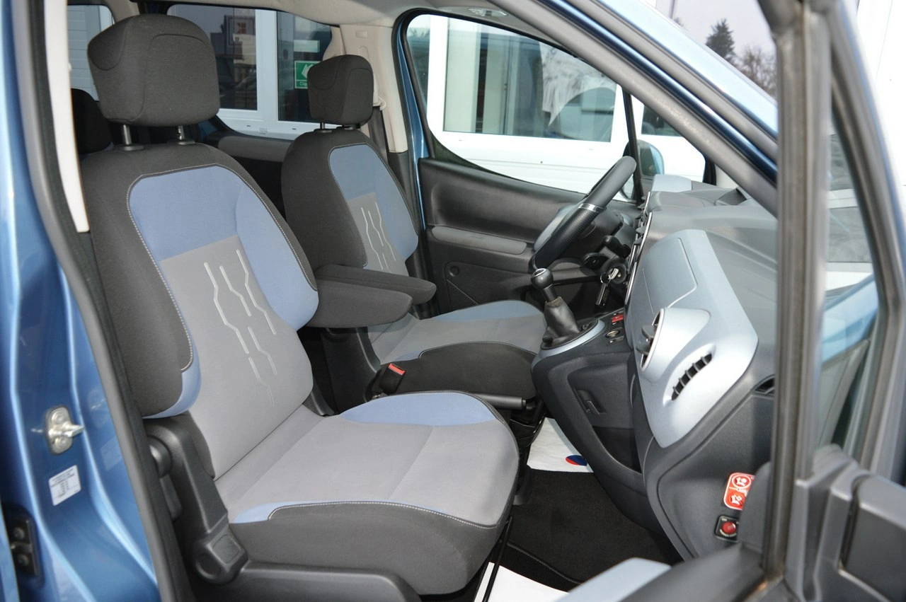 Peugeot Partner - Zdjęcie 26