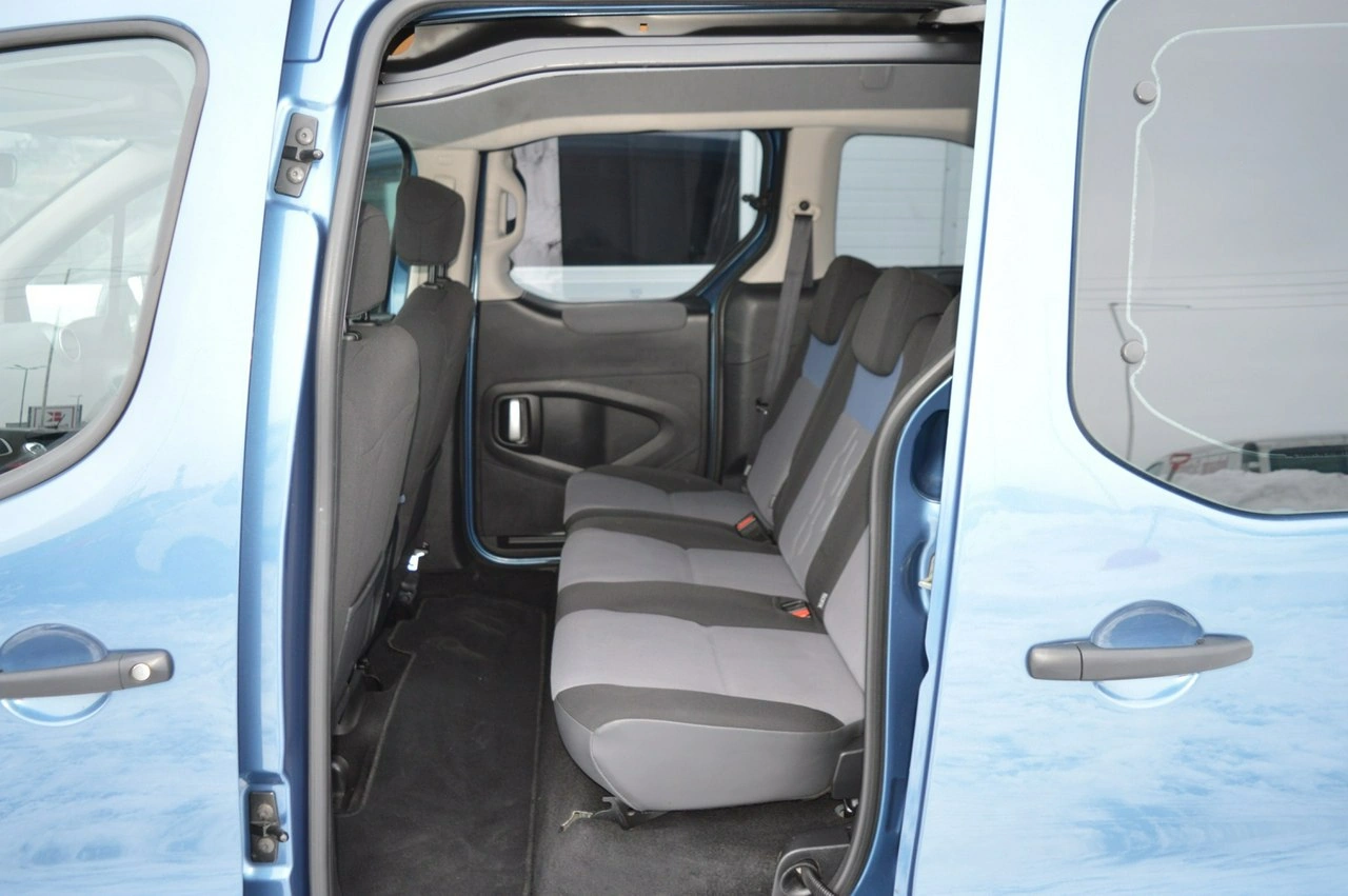 Peugeot Partner - Zdjęcie 31