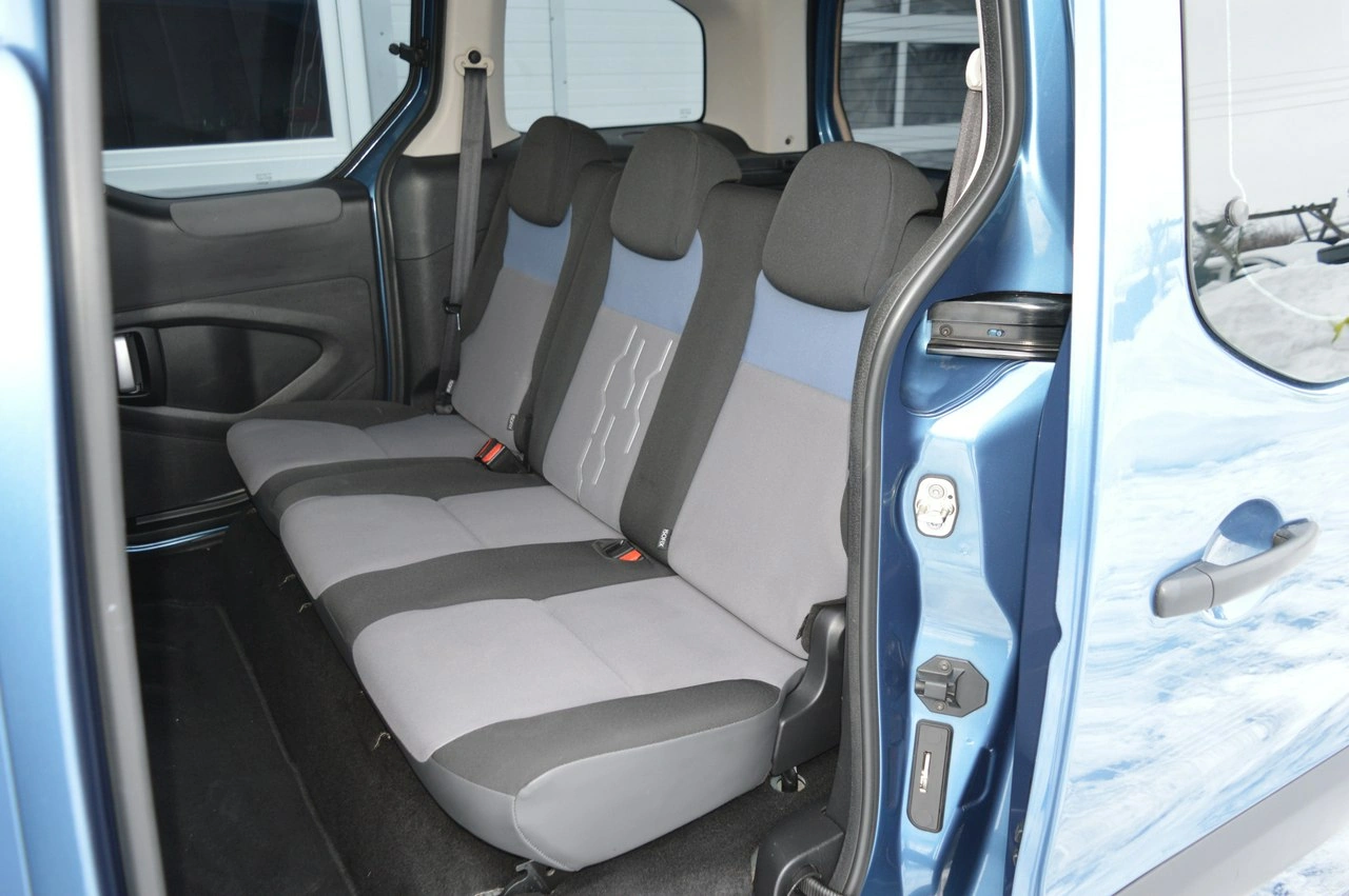 Peugeot Partner - Zdjęcie 32