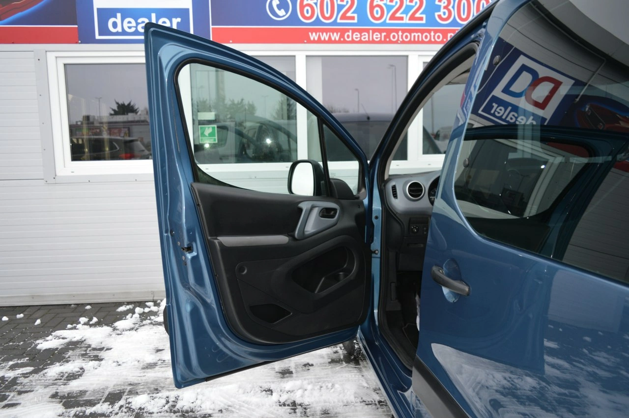 Peugeot Partner - Zdjęcie 34