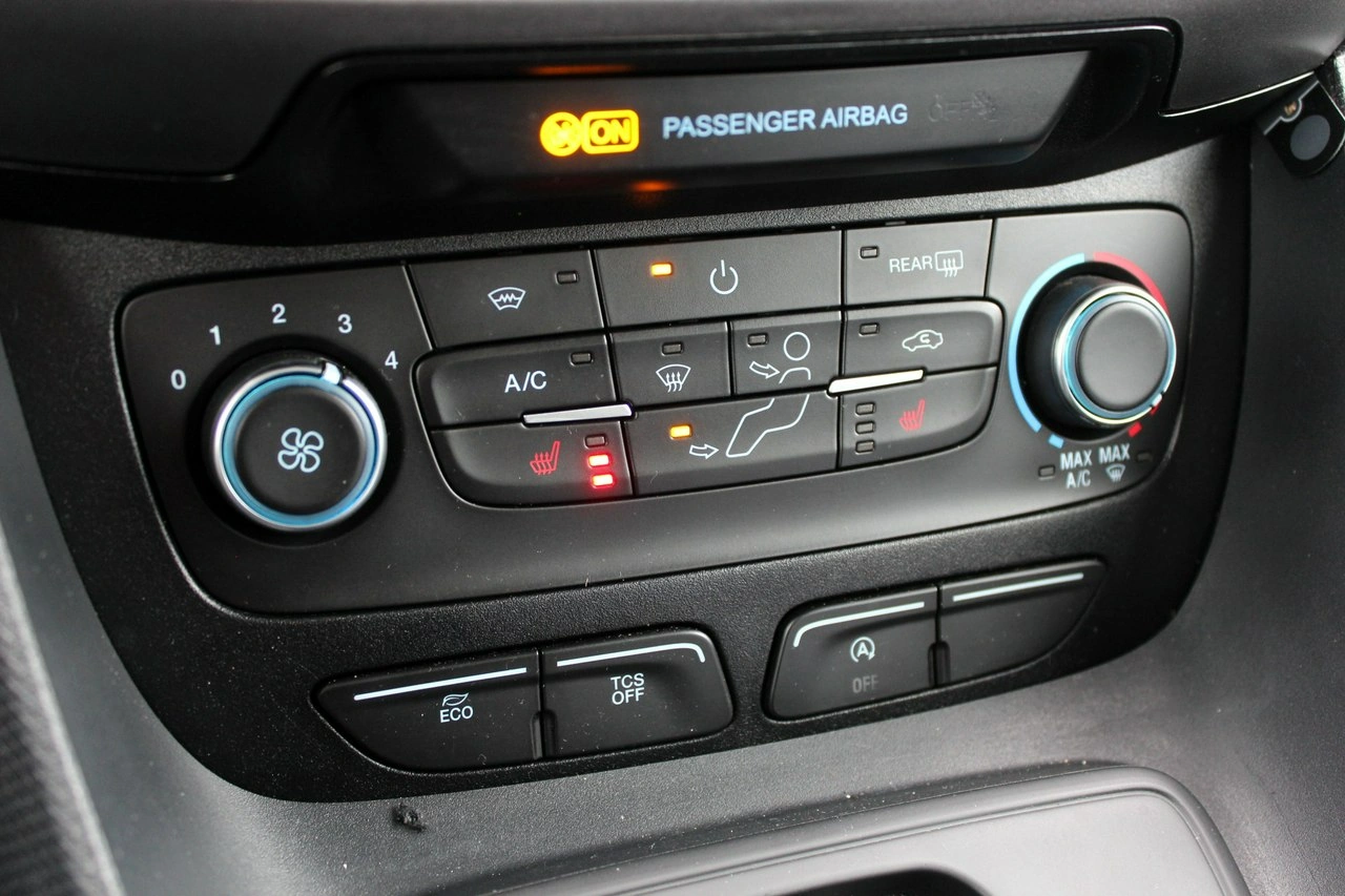 Ford Transit Connect - Zdjęcie 19