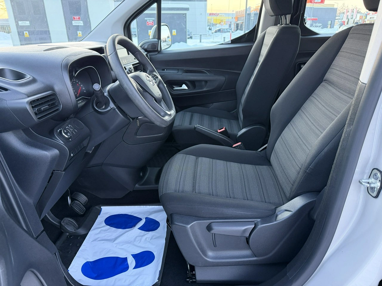 Opel Combo Life - Zdjęcie 18