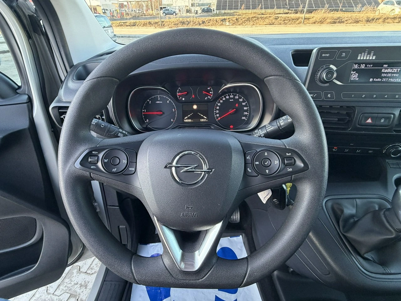 Opel Combo Life - Zdjęcie 19