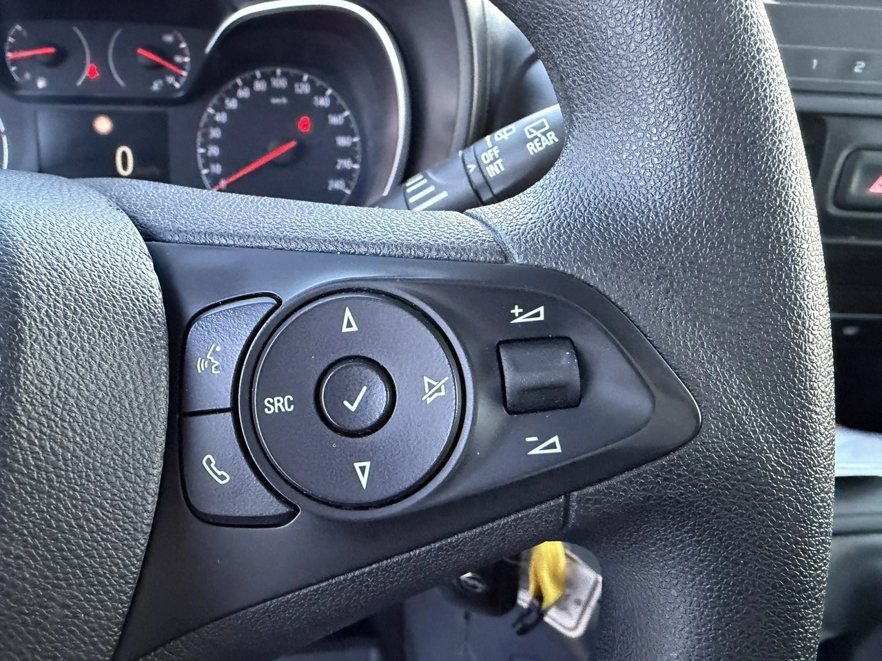 Opel Combo Life - Zdjęcie 24