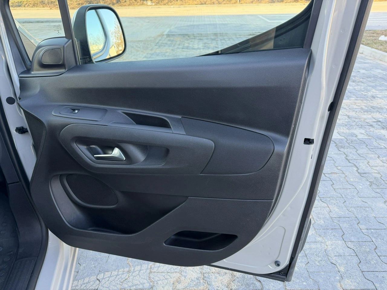 Opel Combo Life - Zdjęcie 29