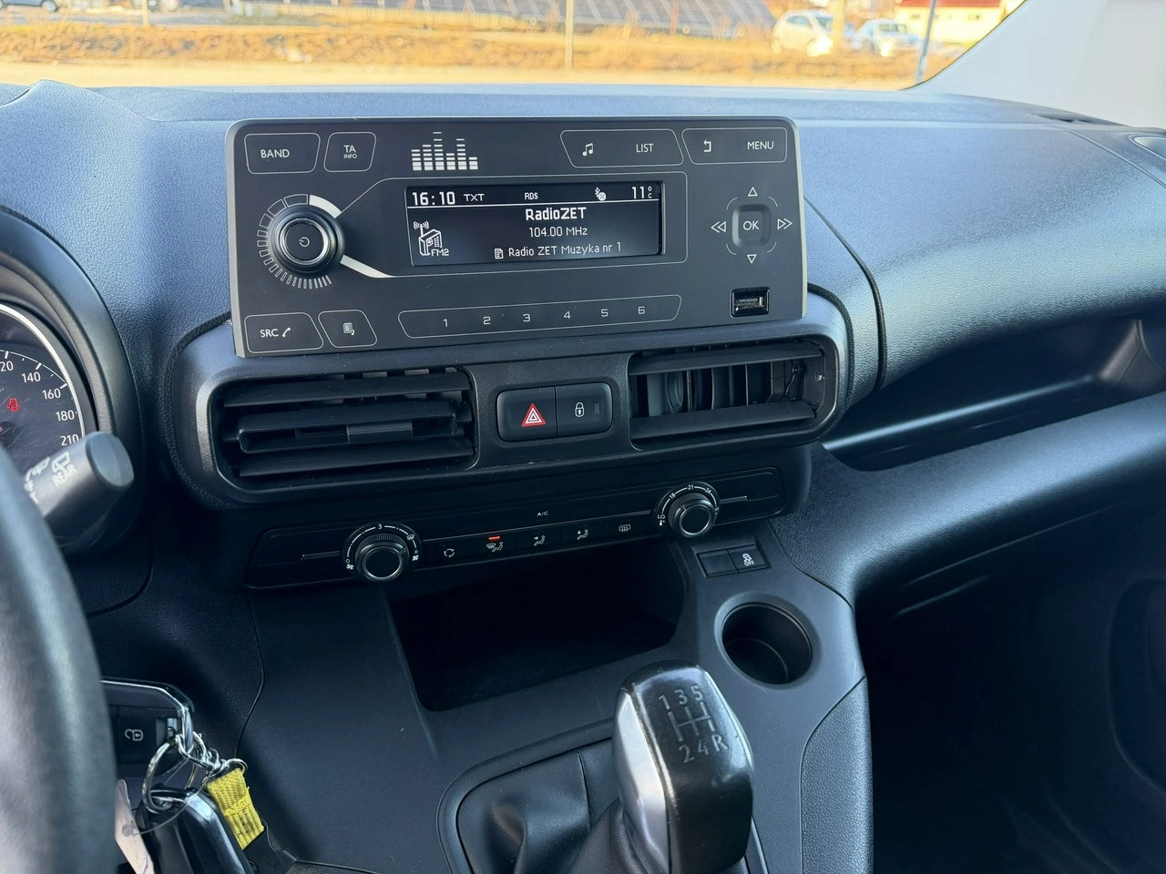 Opel Combo Life - Zdjęcie 23