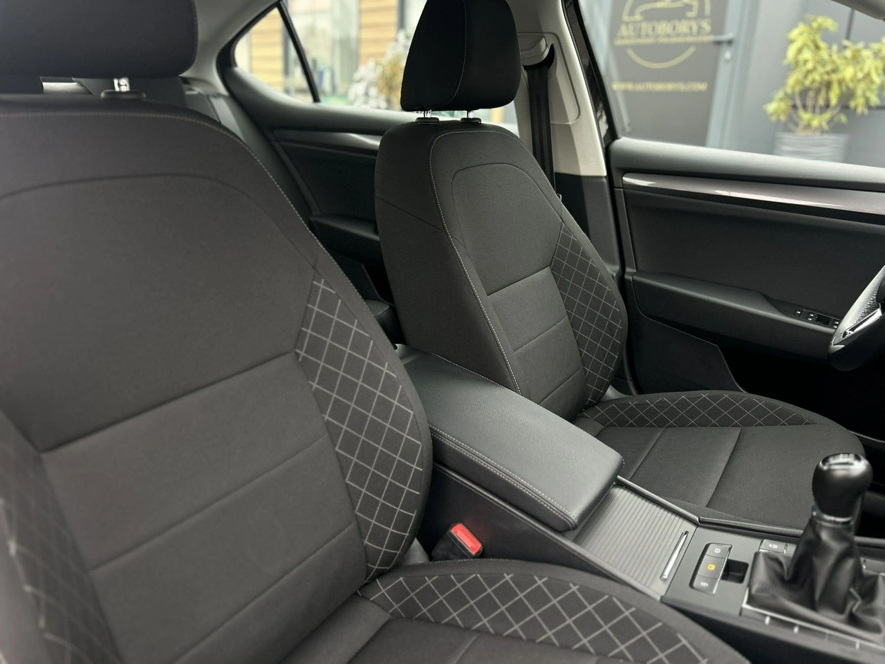 Skoda Superb - Zdjęcie 10