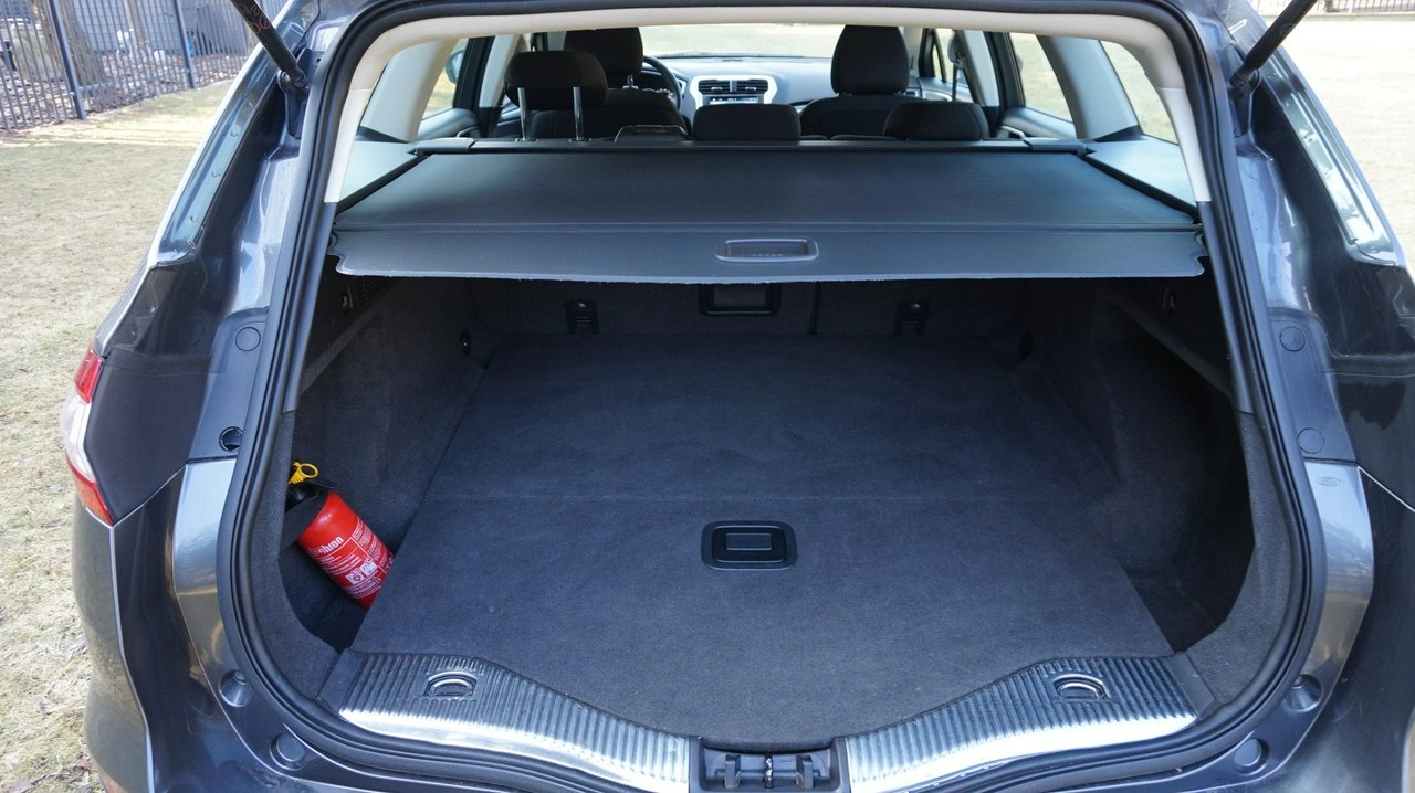 Ford Mondeo - Zdjęcie 11