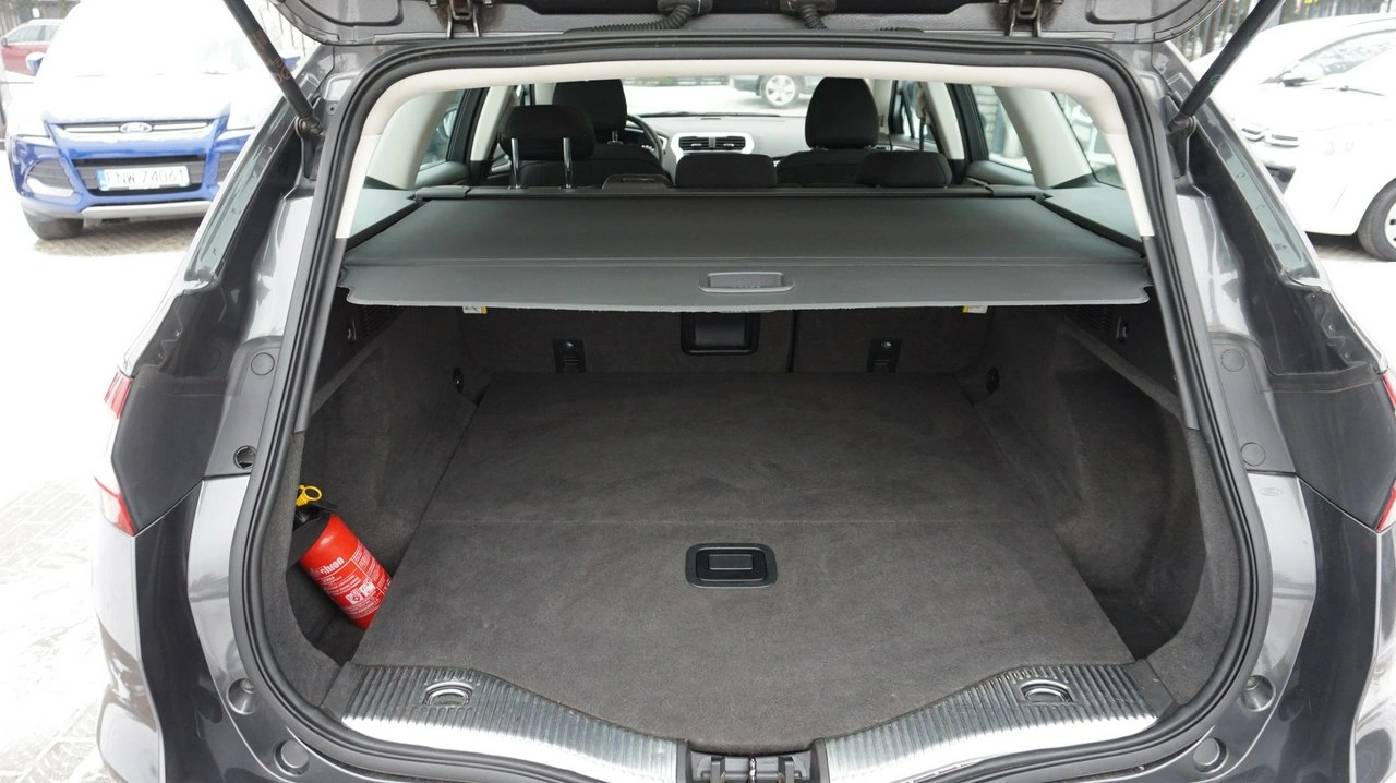 Ford Mondeo - Zdjęcie 12