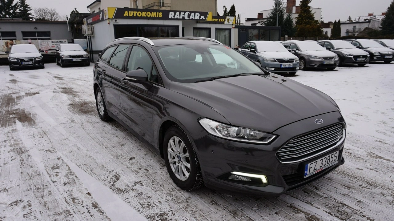 Ford Mondeo - Zdjęcie 3