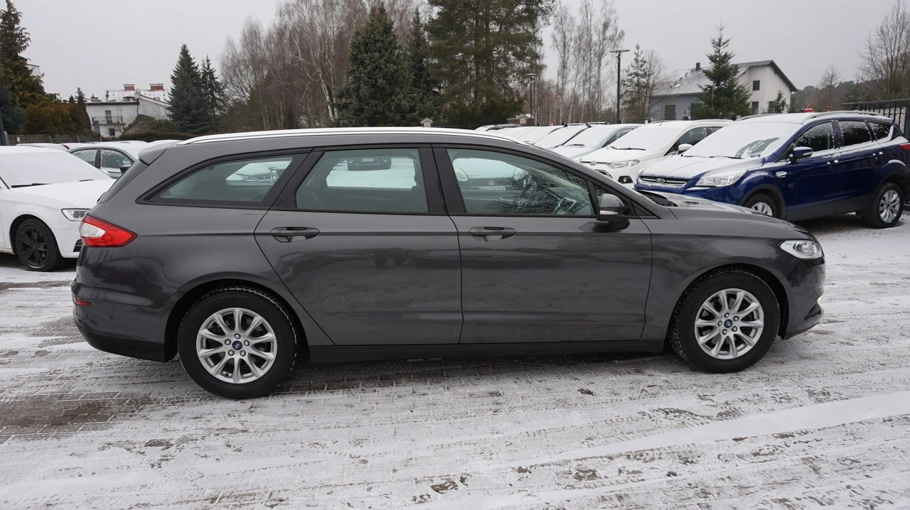 Ford Mondeo - Zdjęcie 4