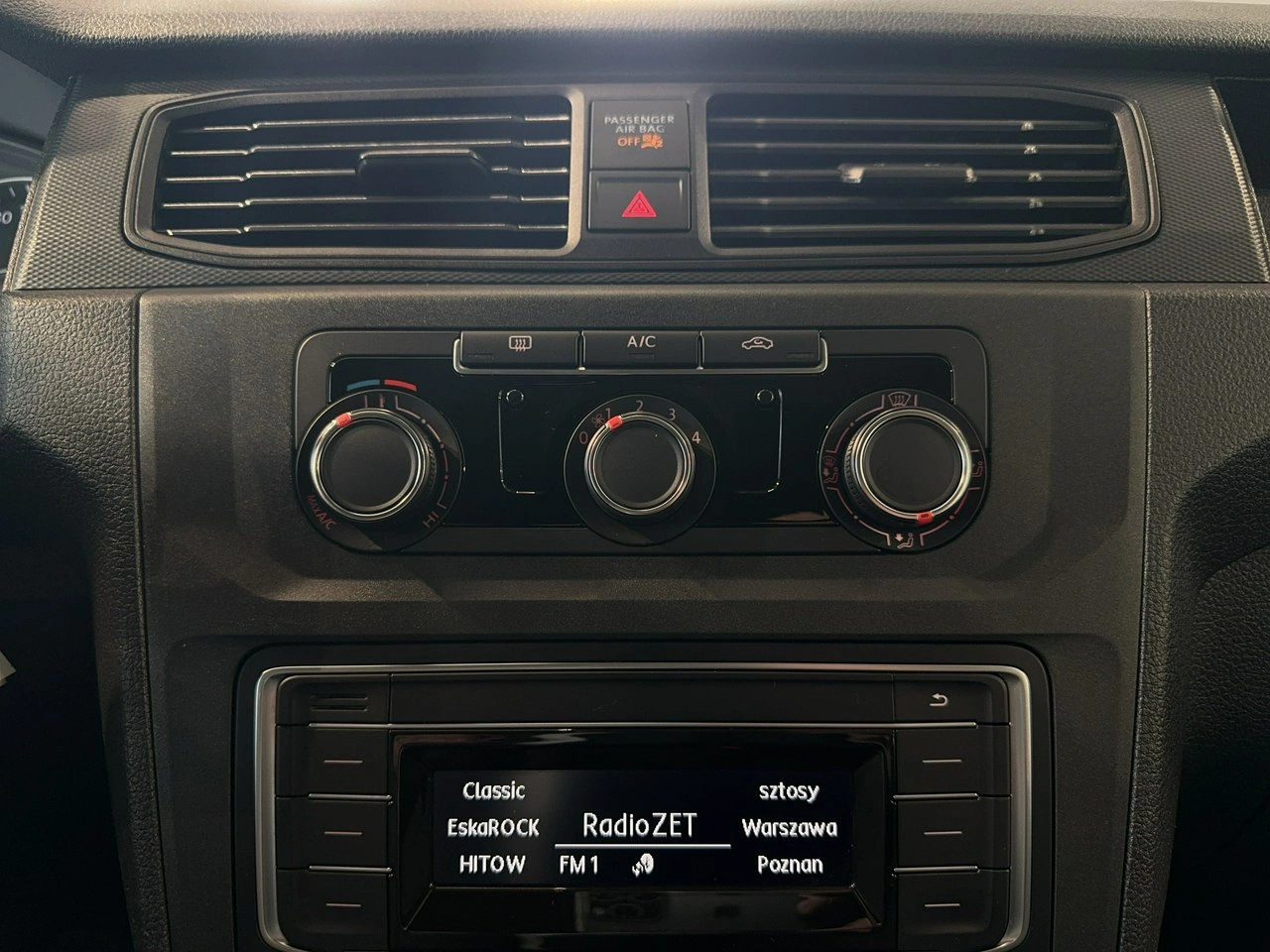 Volkswagen Caddy - Zdjęcie 21