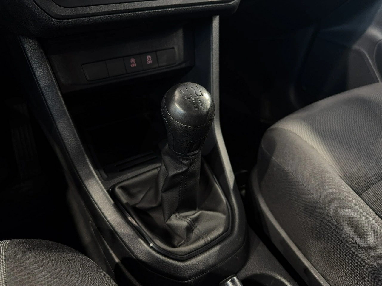 Volkswagen Caddy - Zdjęcie 23