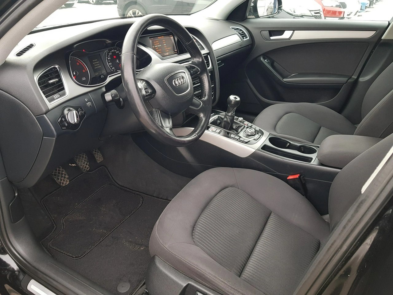 Audi A4 - Zdjęcie 9