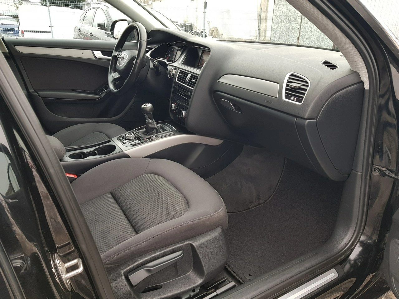 Audi A4 - Zdjęcie 15