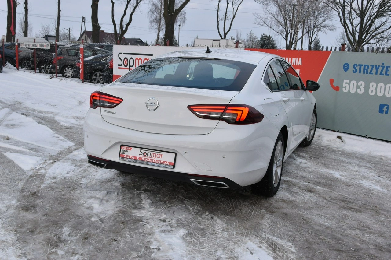 Opel Insignia - Zdjęcie 9