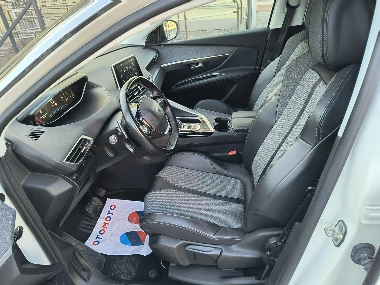 Peugeot 3008 - Zdjęcie 8