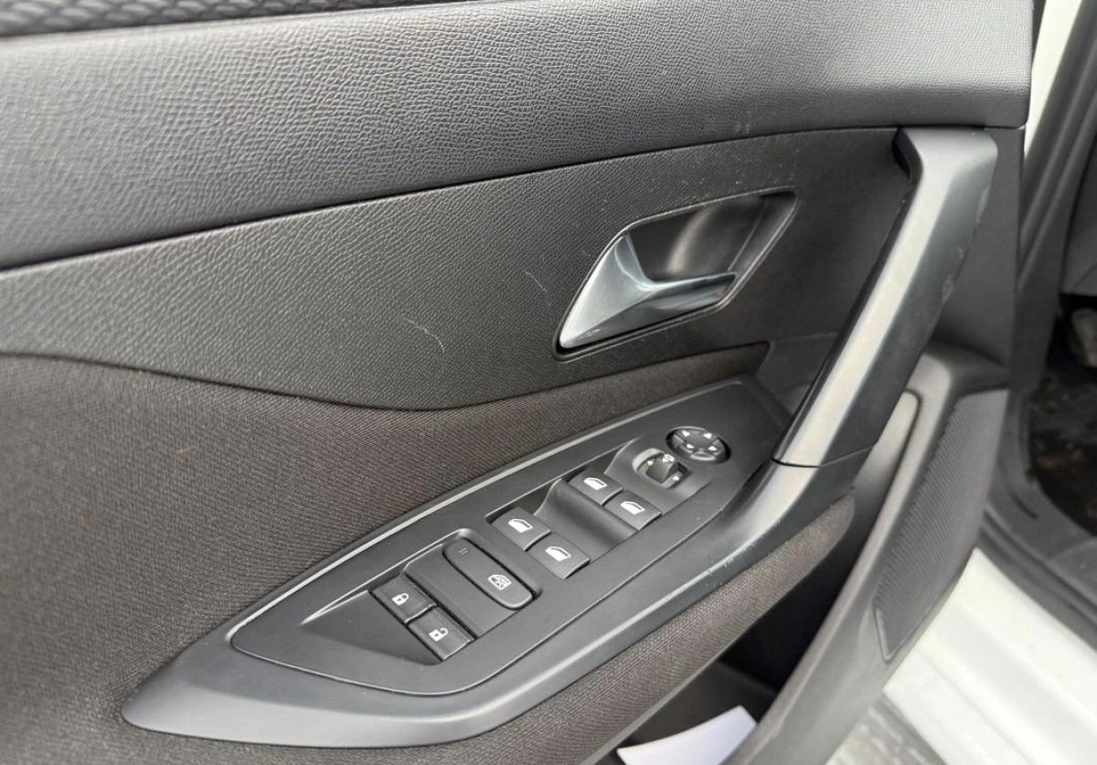 Peugeot 308 - Zdjęcie 22