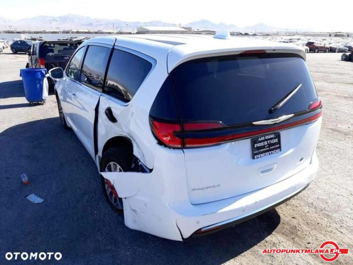 Chrysler Pacifica - Zdjęcie 3