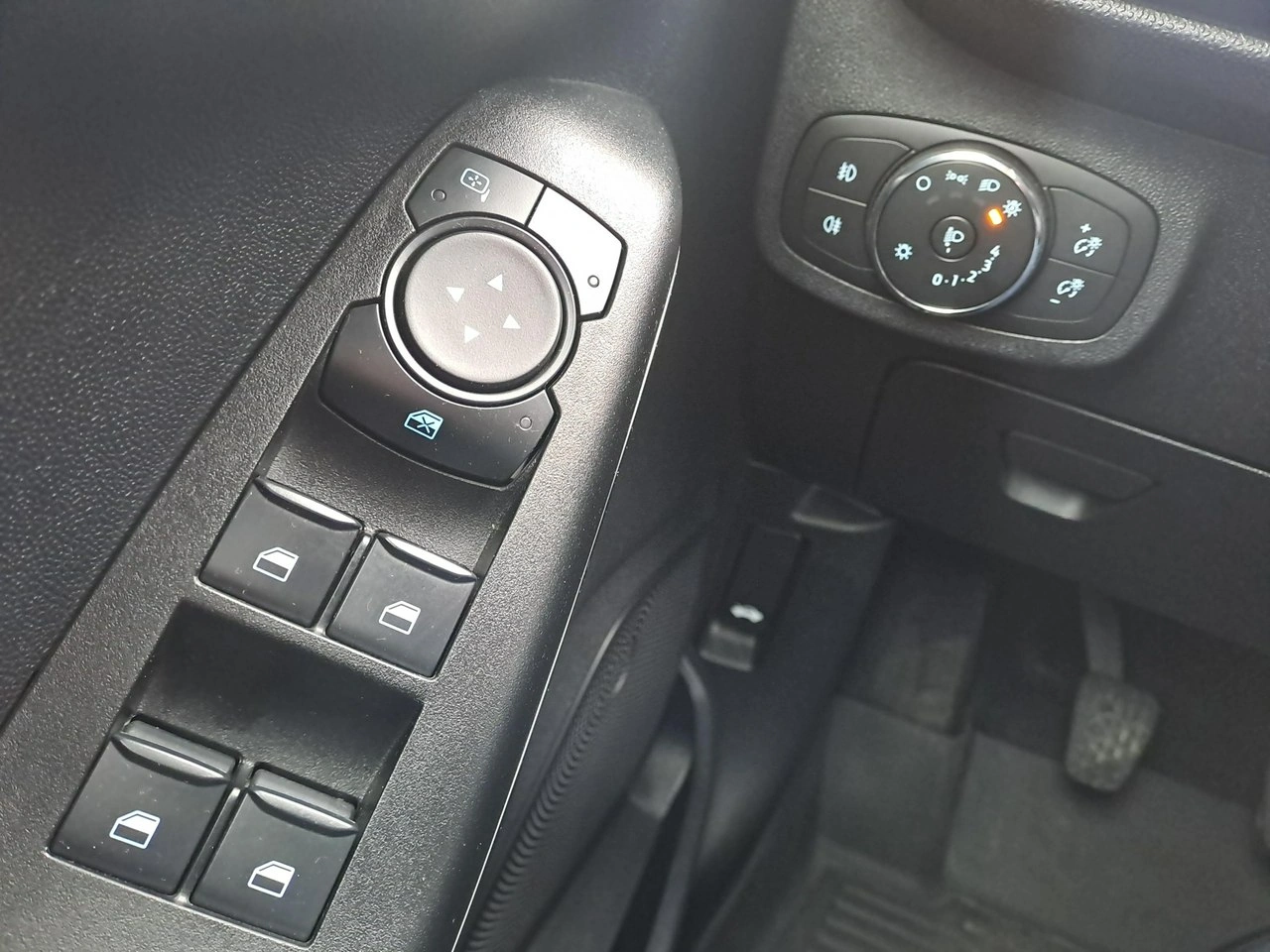 Ford Fiesta - Zdjęcie 19