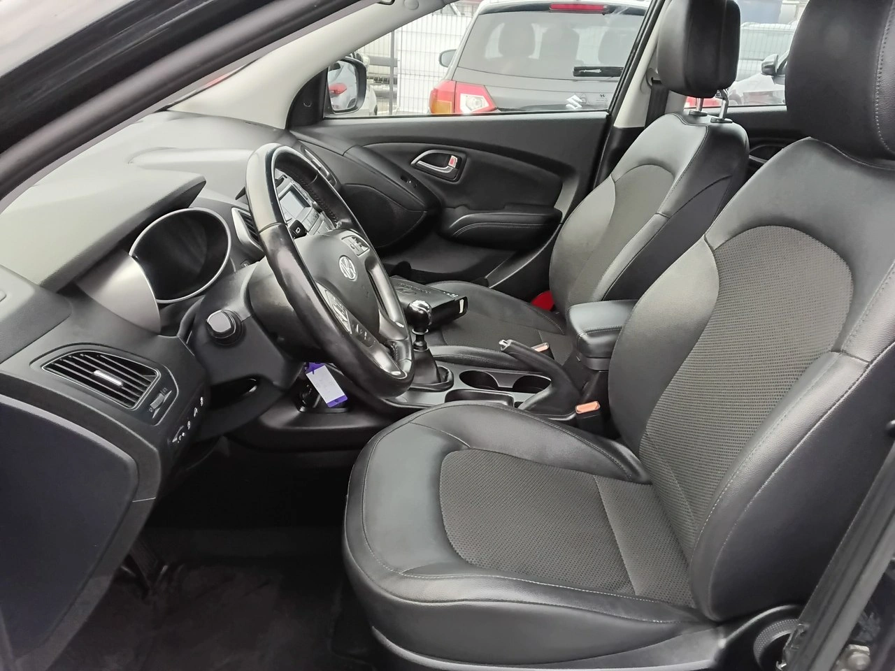 Hyundai ix35 - Zdjęcie 14