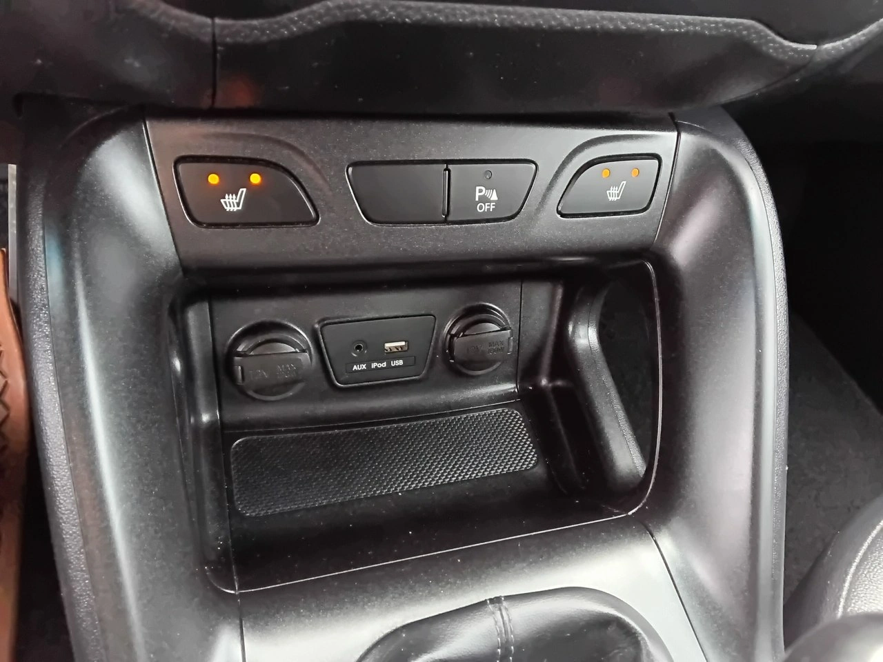 Hyundai ix35 - Zdjęcie 25