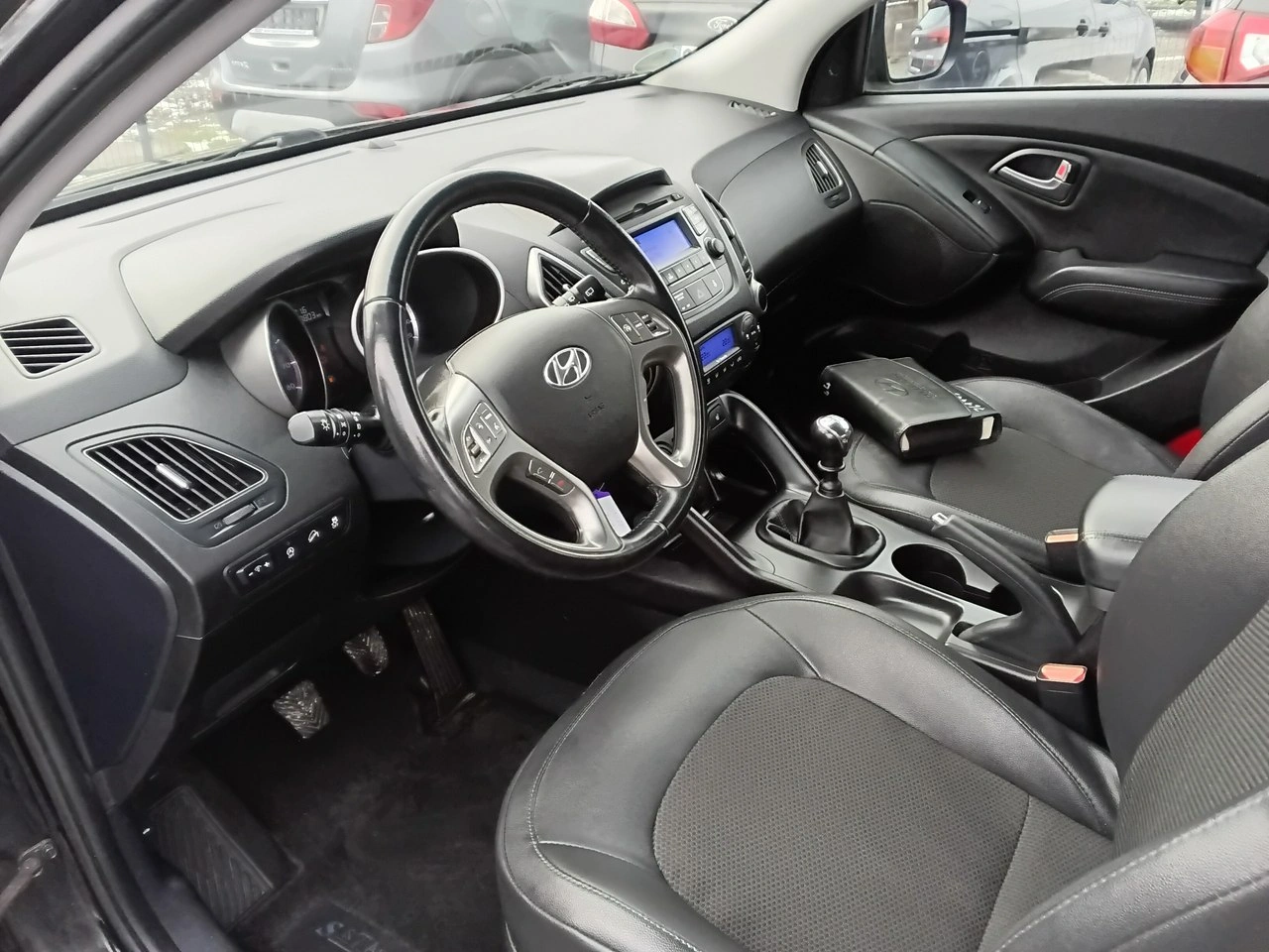 Hyundai ix35 - Zdjęcie 8