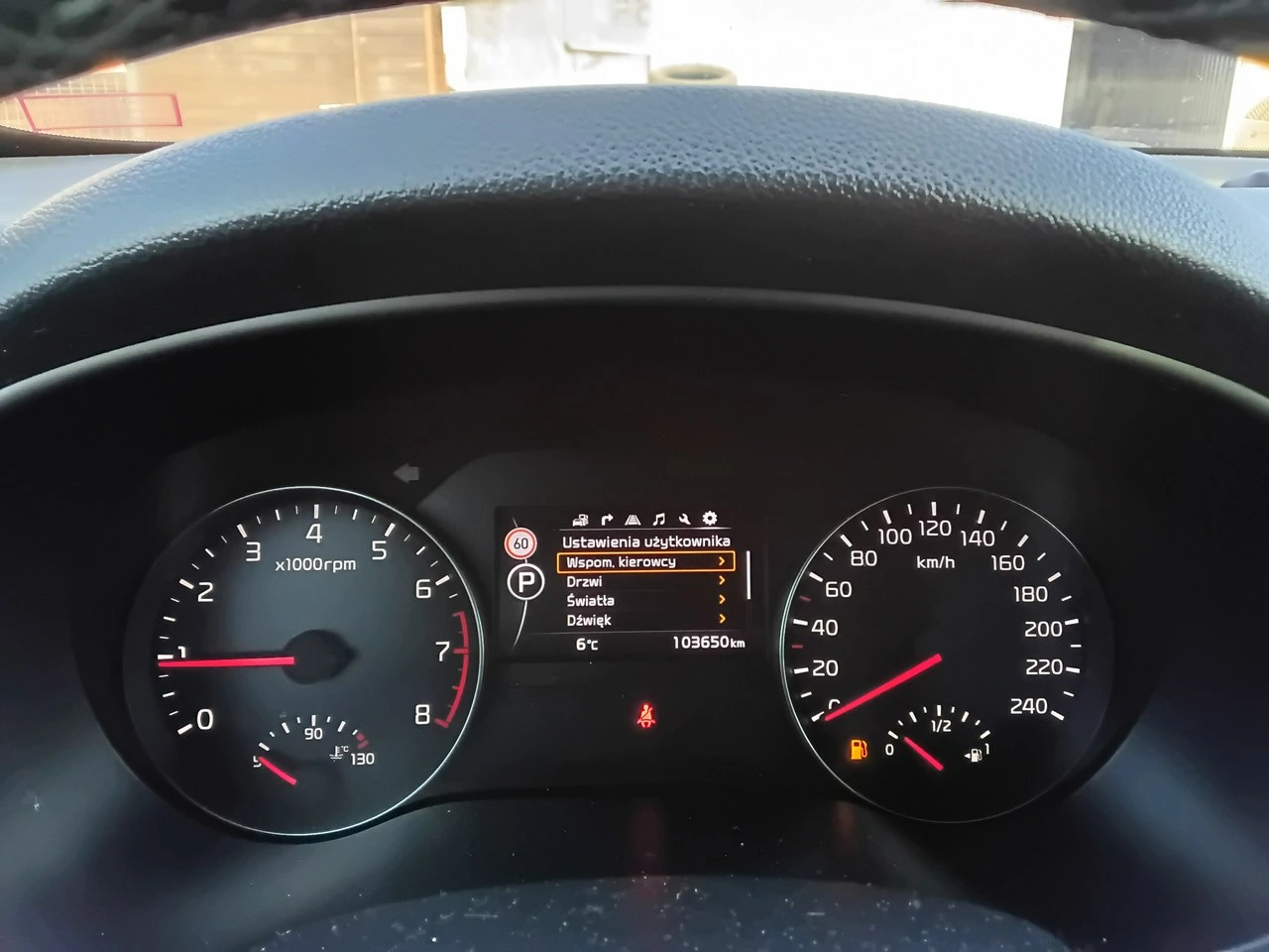 Kia Sportage - Zdjęcie 27