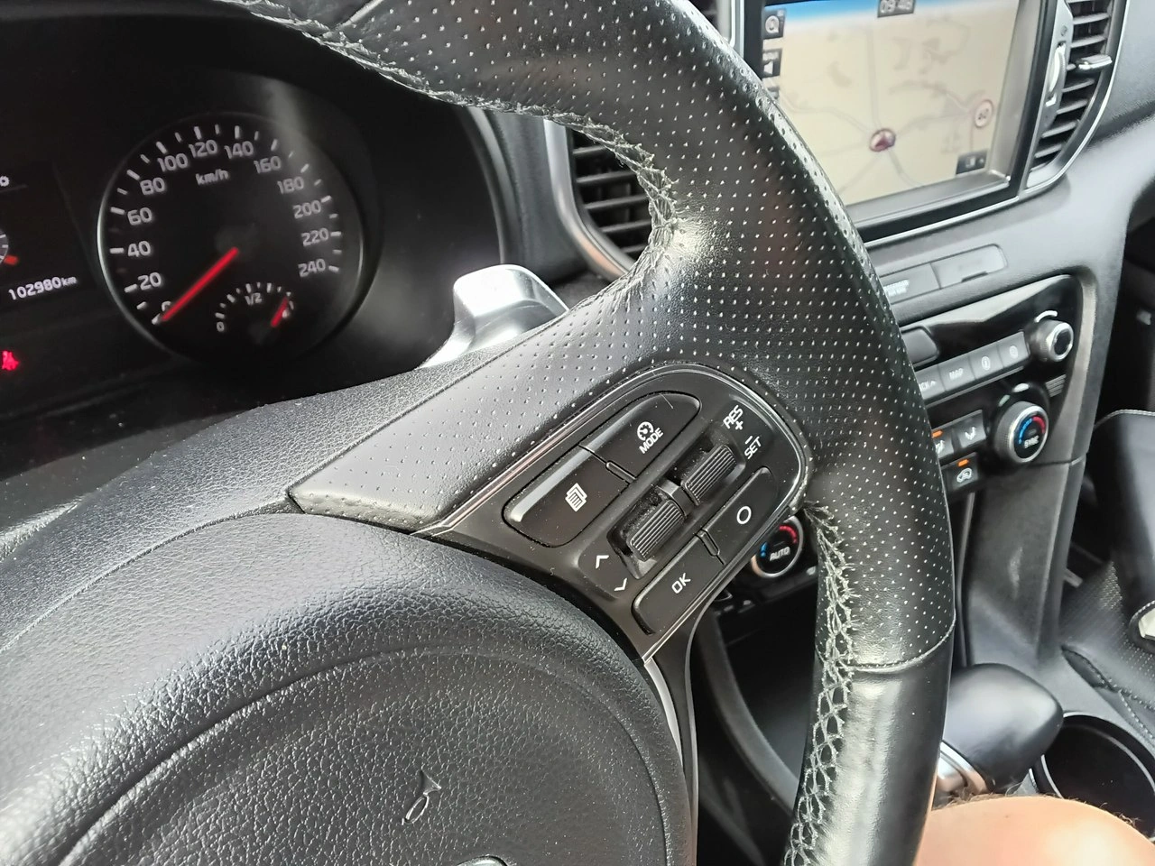 Kia Sportage - Zdjęcie 28