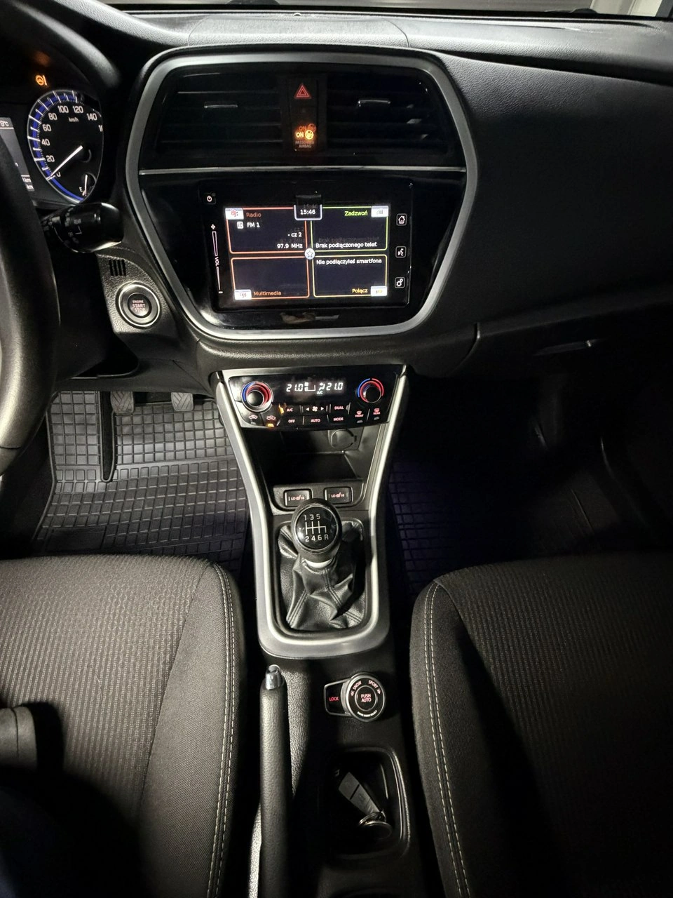 Suzuki SX4 S-Cross - Zdjęcie 23