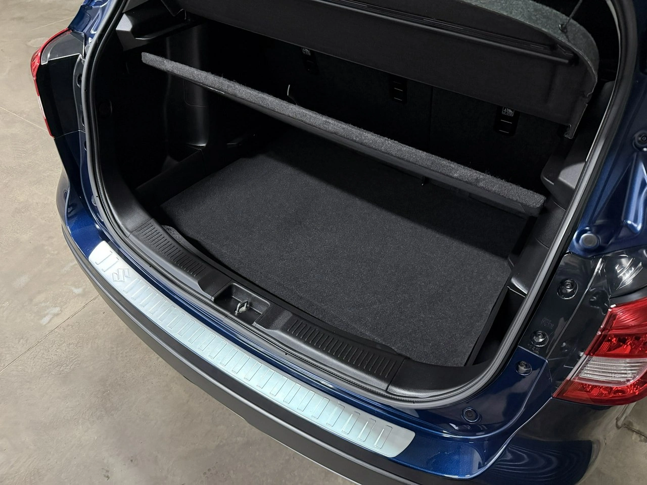 Suzuki SX4 S-Cross - Zdjęcie 8