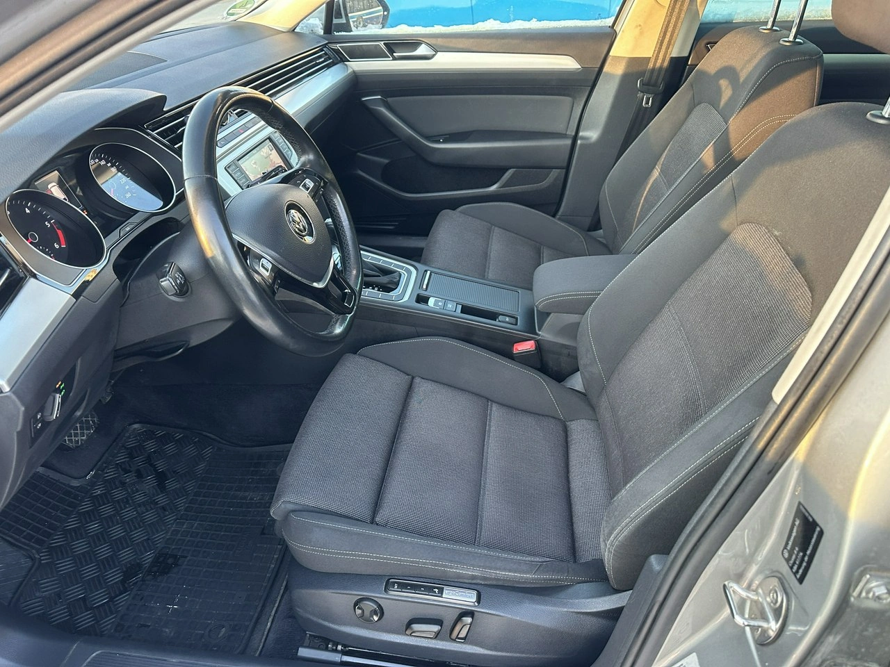 Volkswagen Passat - Zdjęcie 9