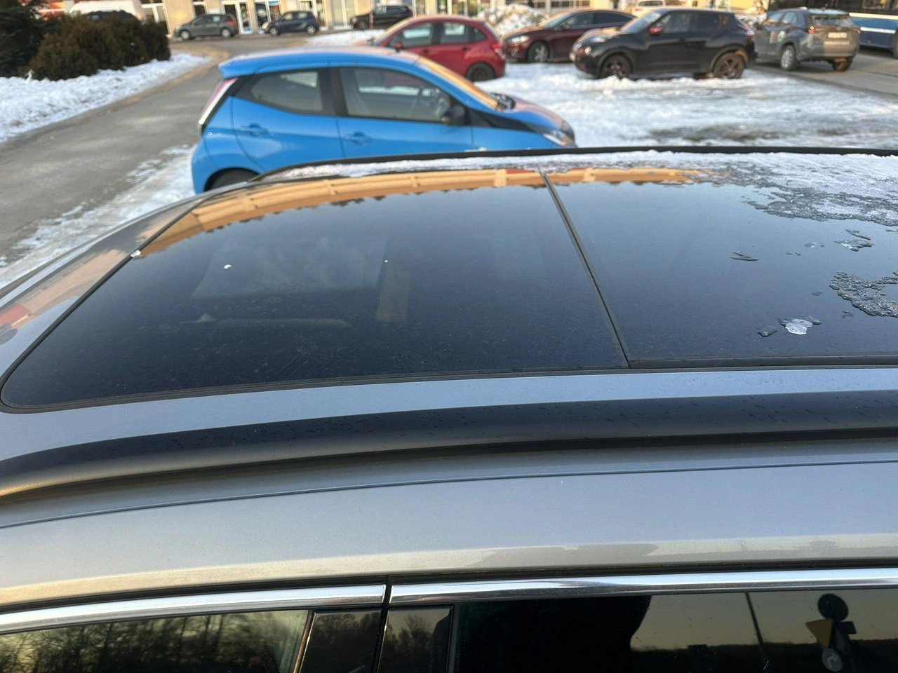 Volkswagen Passat - Zdjęcie 12