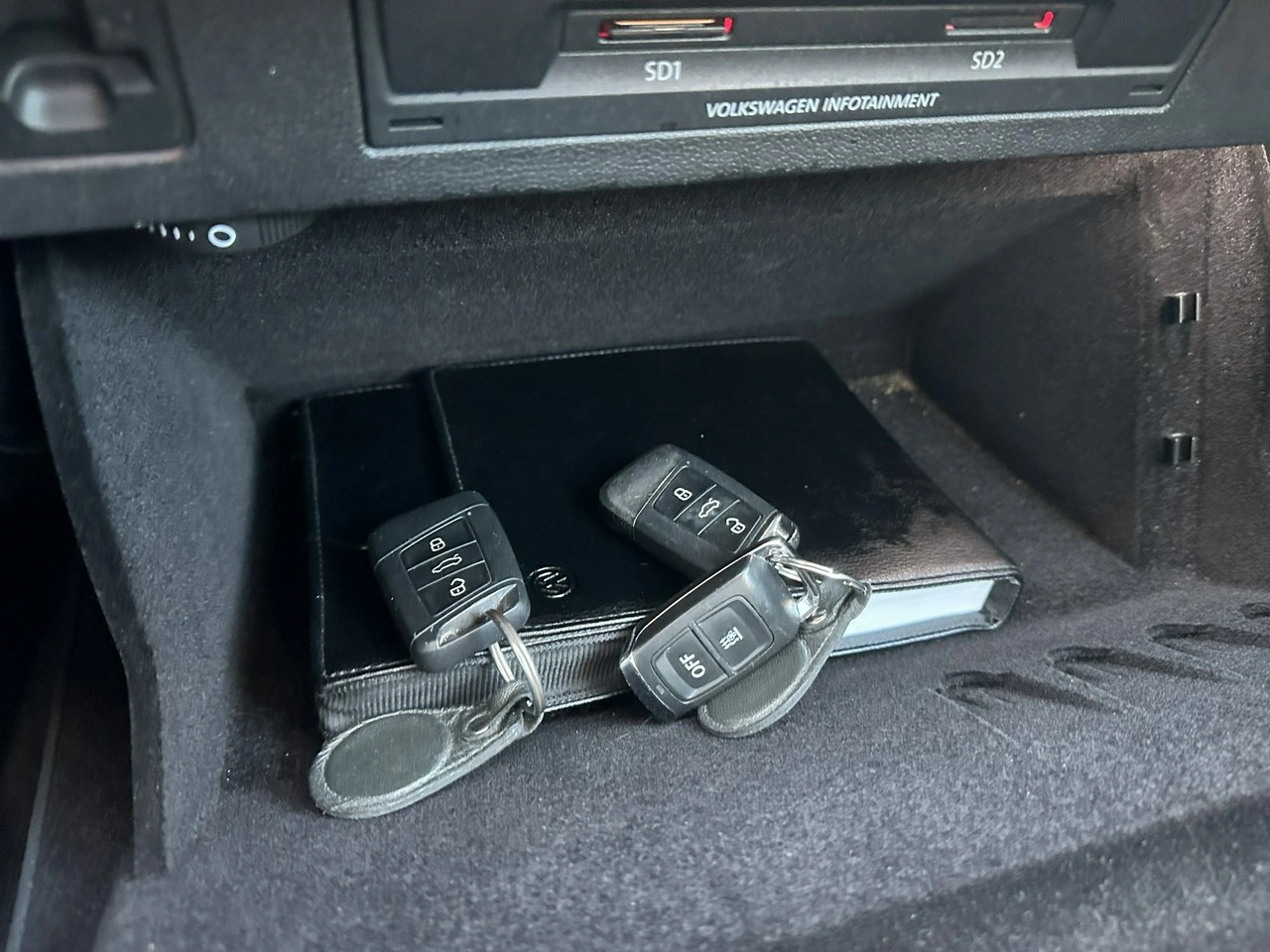 Volkswagen Passat - Zdjęcie 27