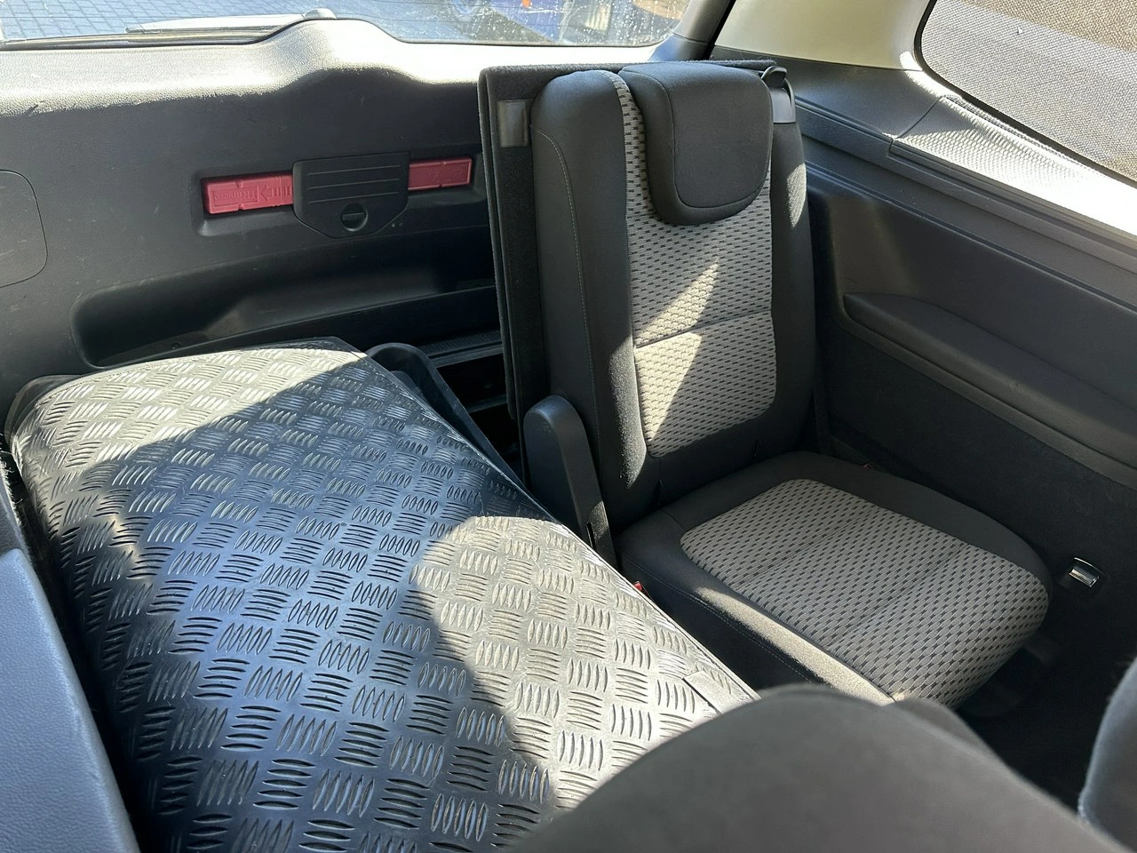 Volkswagen Sharan - Zdjęcie 10