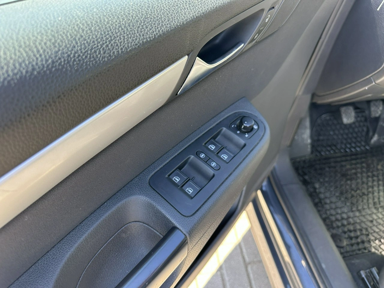 Volkswagen Sharan - Zdjęcie 14