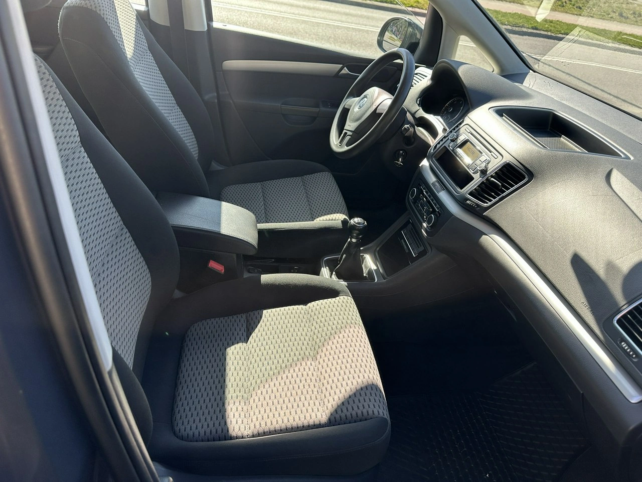 Volkswagen Sharan - Zdjęcie 7
