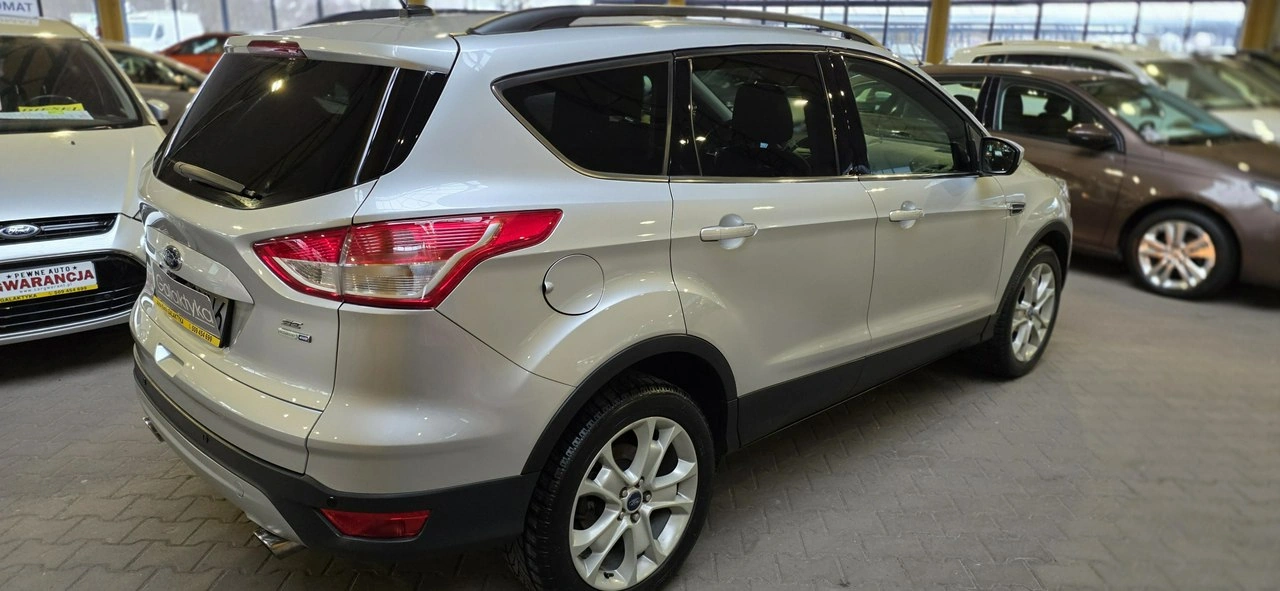 Ford Escape - Zdjęcie 9