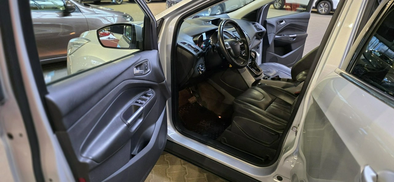 Ford Escape - Zdjęcie 10