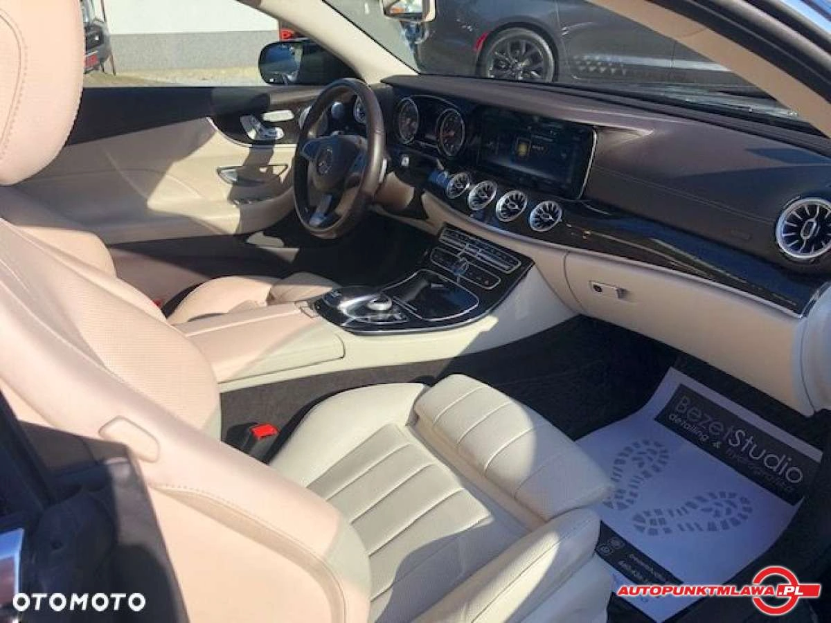 Mercedes-Benz Klasa E - Zdjęcie 6