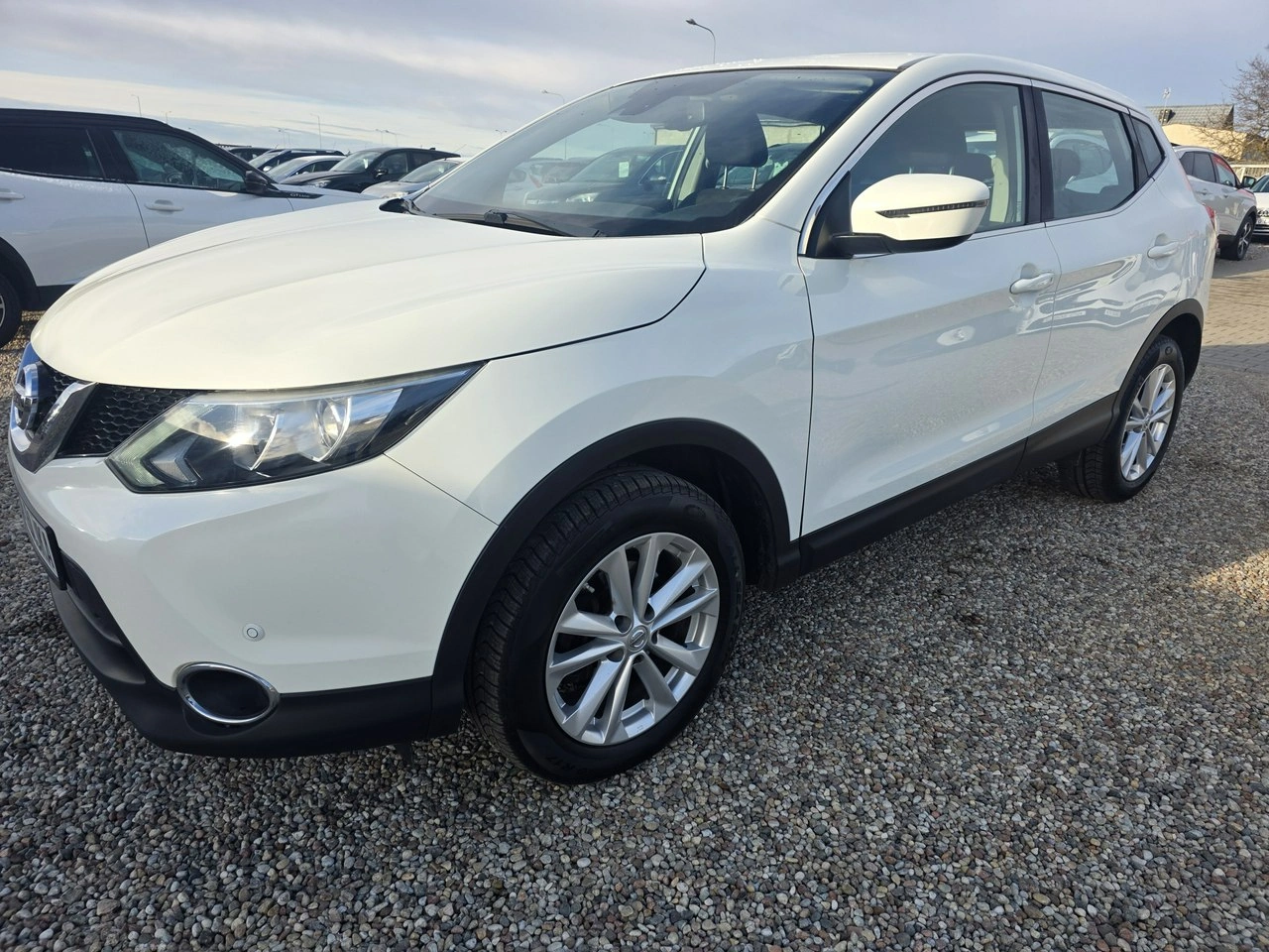 Nissan Qashqai - Zdjęcie 13