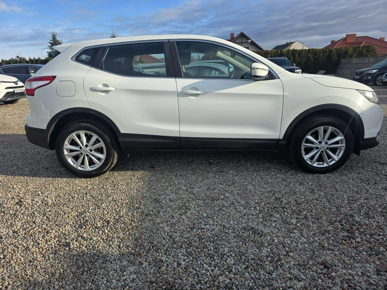 Nissan Qashqai - Zdjęcie 19